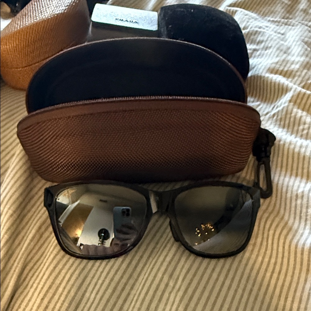 Maui Jim Black Sunglasses